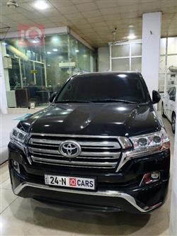 تويوتا لاندكروزر